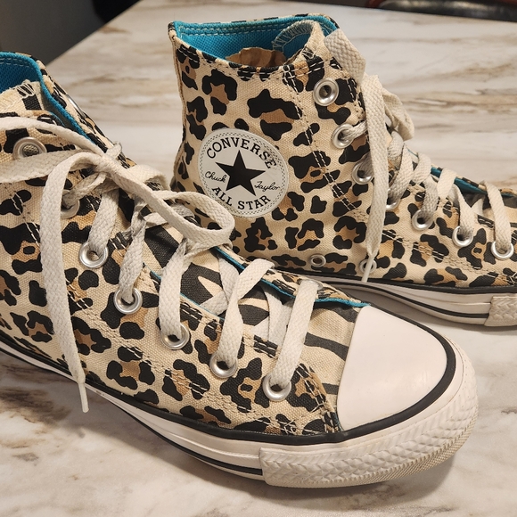 Converse Women's Leopard Print High-Top Sneakers - Picture 9 of 10